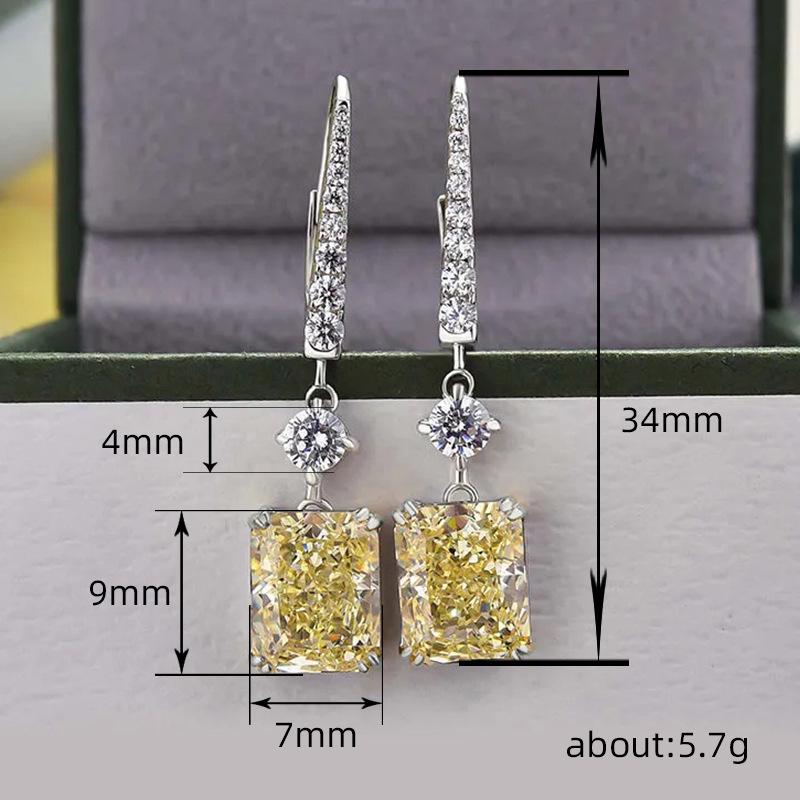 Wind Small Sugar Cube Earrings, Light Luxury Princess Fashion Earrings, Rich Lady Celebrity Ear Buckles