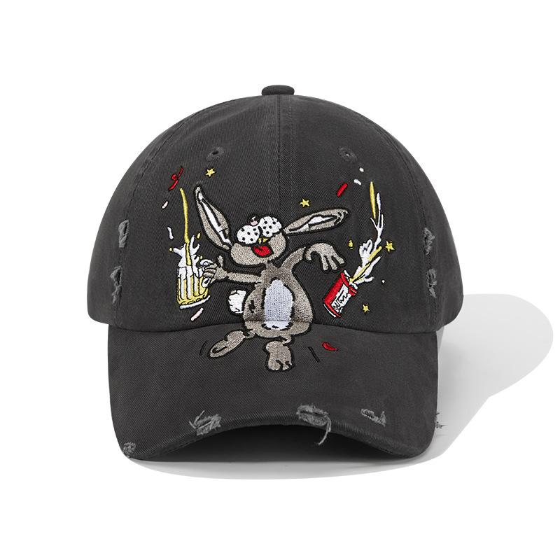 Bugs Bunny retro embroidered baseball cap made old and destroyed peaked cap men's and women's sun hat tide