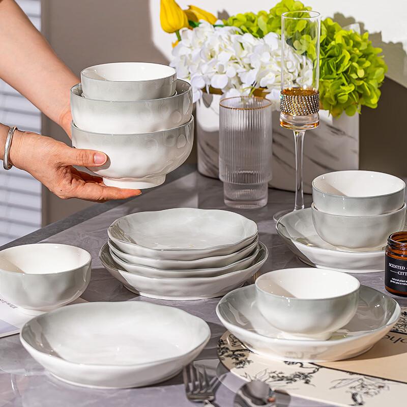 Minimalist Ceramic Rice Bowls Set