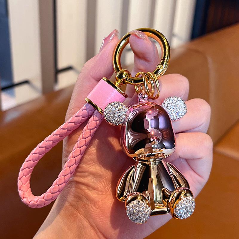 High-End Diamond-Encrusted Violent Bear Keychain Women S Fashion Car Key Chain Exquisite Bag Pendant Creative Key Ring
