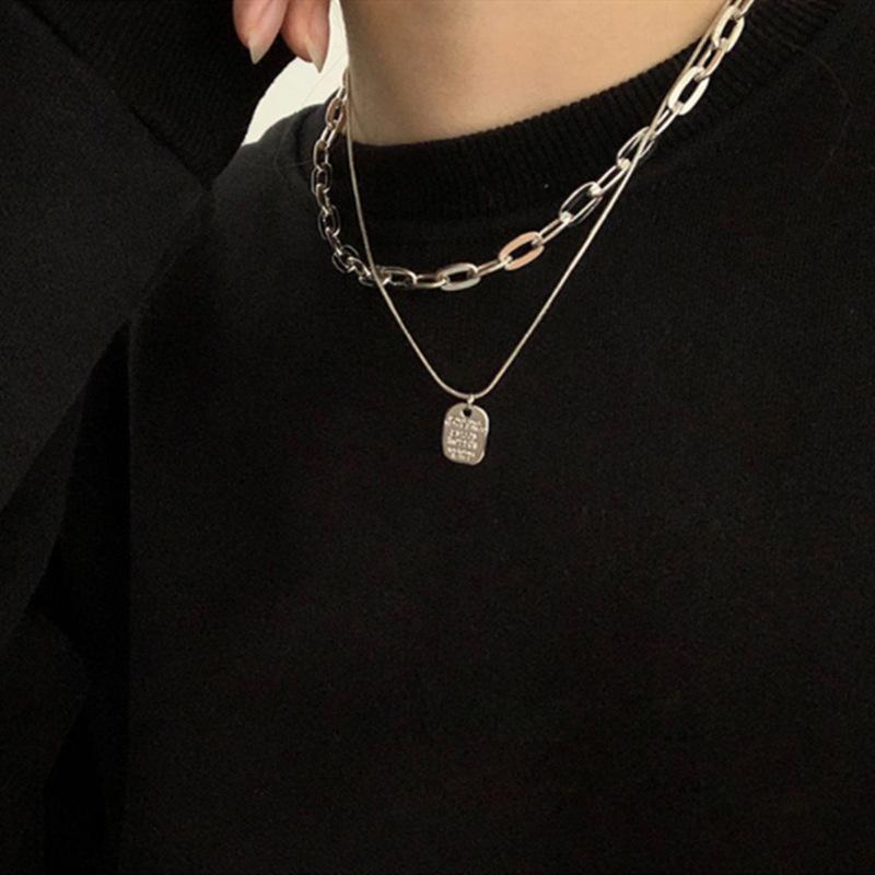 Necklace Women's Light Luxury Niche New Ins Hip Hop Internet Celebrity Design Sense Premium Accessories with Sweater Chain