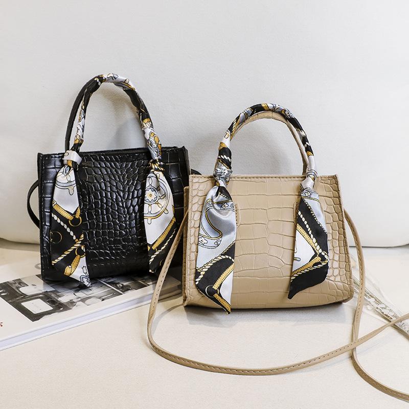 Scarf Handbag for Women's Bag for Women's Diamond Chain Crocodile Pattern Cross Bag