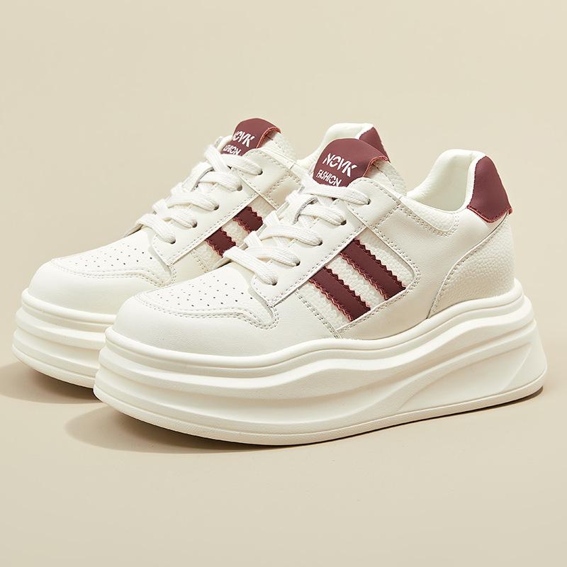 Thick-soled inner height-increasing sports shoes Lightweight women's casual little white shoes women's 2025 new women's shoes Soft soles are not tiri