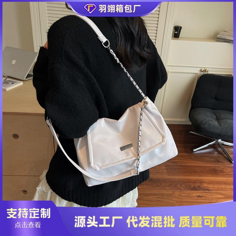 Large capacity bag women's fashion niche high-end texture chain shoulder bag underarm bag tote bag messenger bag