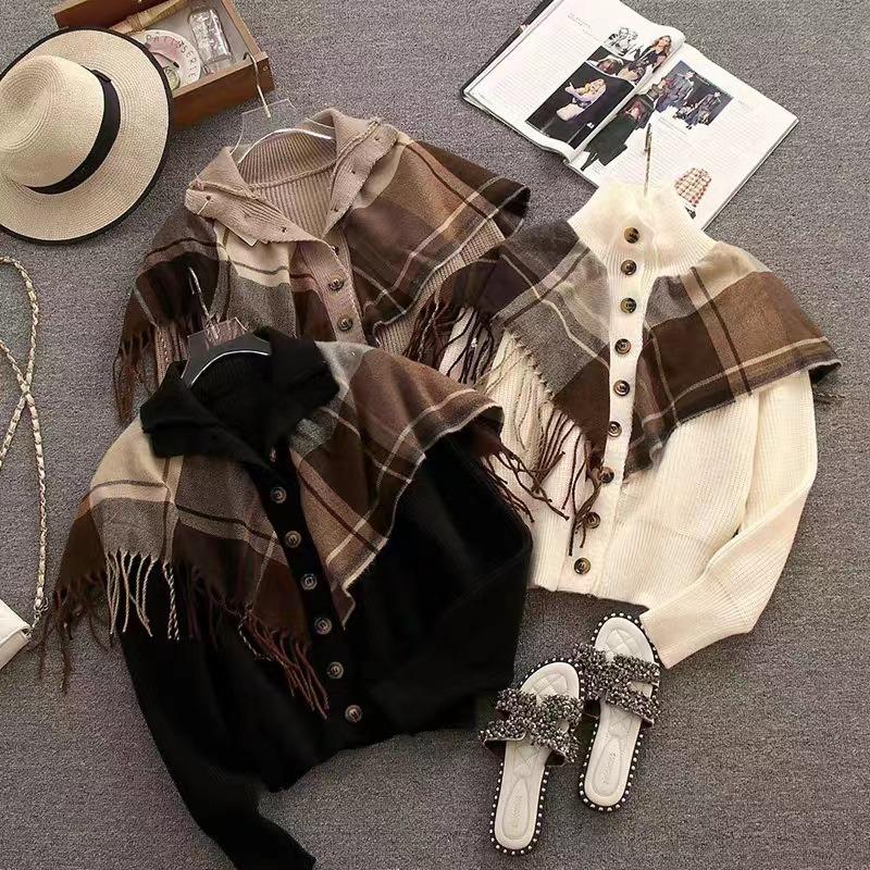 Autumn and winter new turtleneck knitted sweater design plaid fringed shawl fake two-piece knitted cardigan
