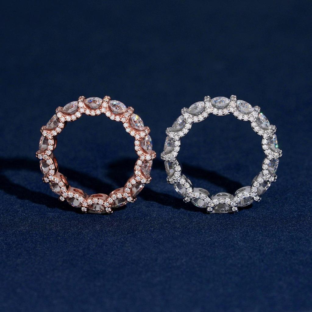 Elegant 4mm Round Moissanite Eternity Band in S925 Silver - Eye-Catching Commuter Style