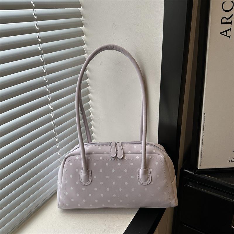 Korean Style Women's Polka Dot Bowling Bag: Large Capacity Pillow Bag for Trendy Daily Commutes