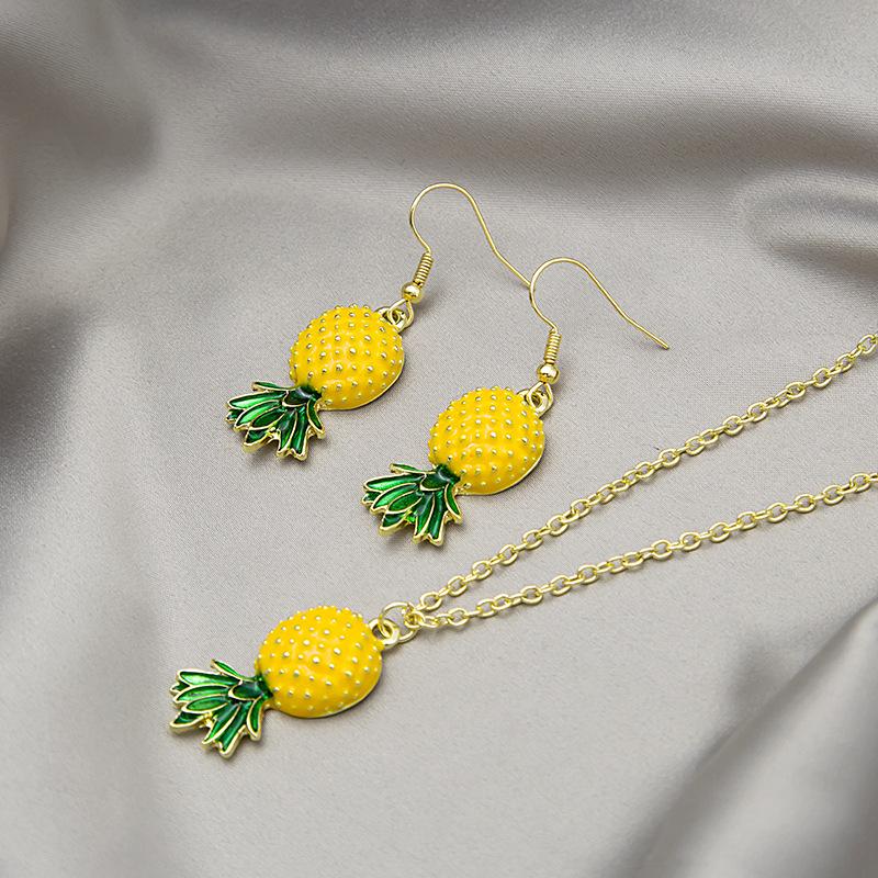 Small Fresh Fruit Pineapple Necklace Set with Sweet Temperament and Versatile Earrings