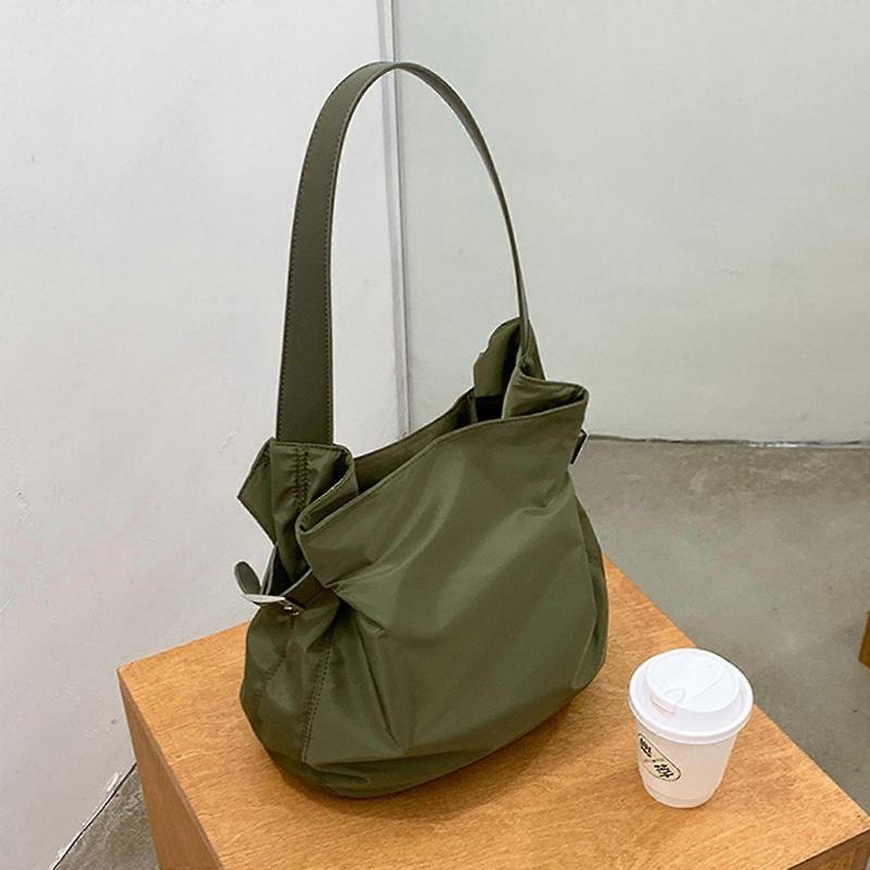 Elegant and Functional Undrarm Bag For Everyday Use Large Shoulder Bag Casual Underarm Purse Fashion Individuals Apricot