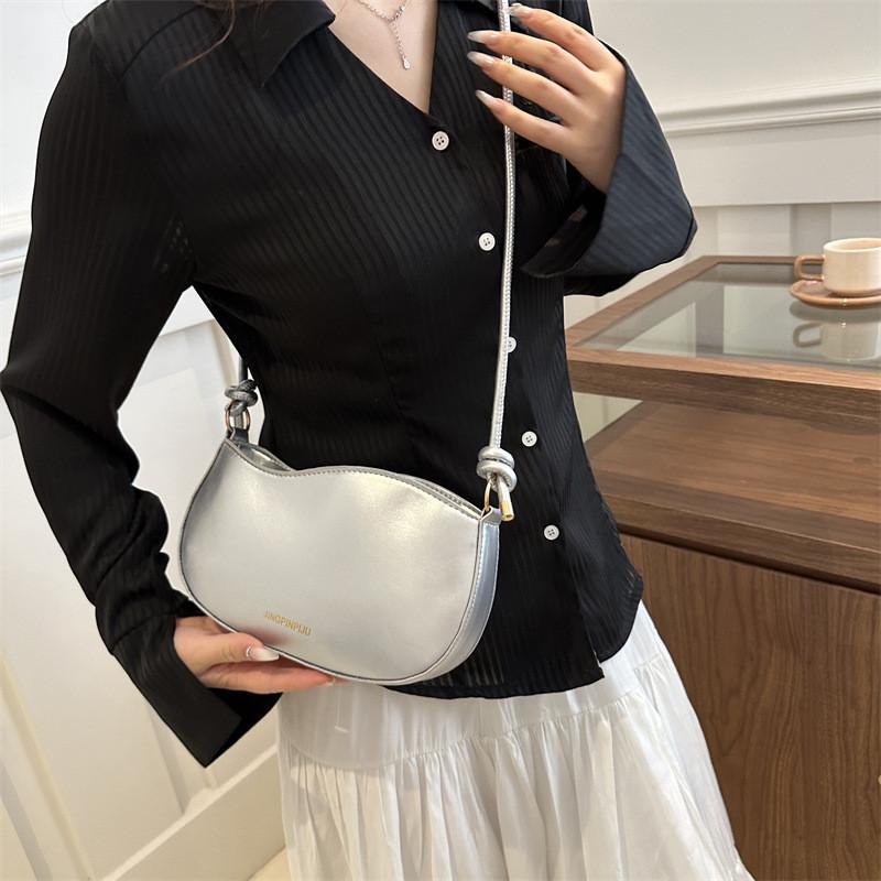 Vintage Large Capacity Women's Bag Stylish Chic Spring Summer Crossbody Handbag