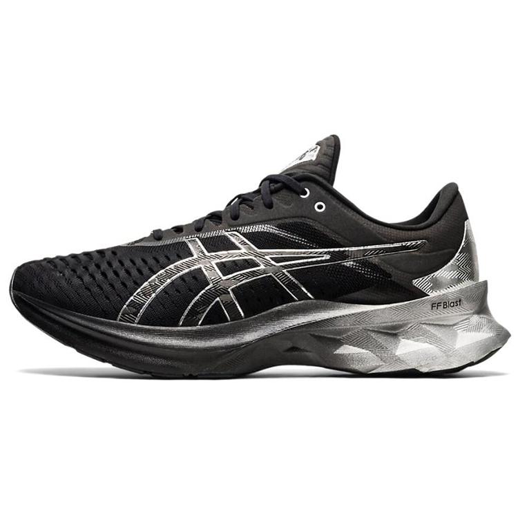 

новые Asics Novablast Черный Чистое Серебро 46.5