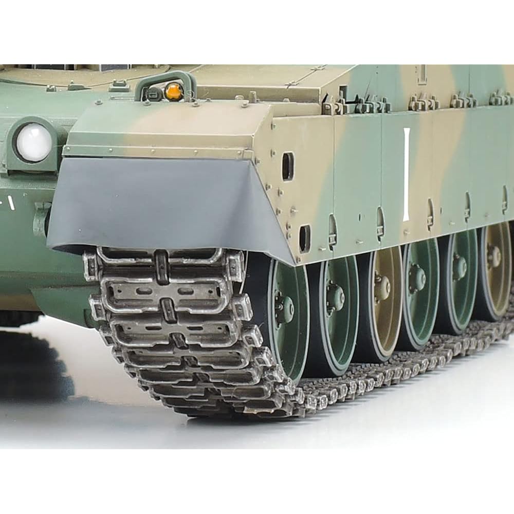 Tamiya 1/35 Military Miniature Series No.208 JSDF Type 90 Tank Plastic Model 35208