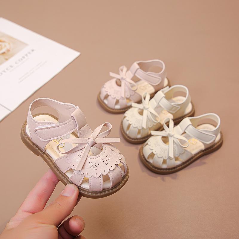 Baby Girls Walking Shoes Soft Sole for Kids Sandals T-strap Versatile 2025 Summer New Baby Beach Shoes Non-slip Sweet Size 15-26