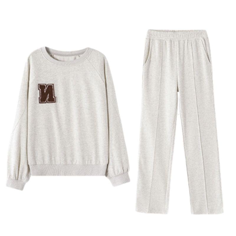 Thick-fabric Stylish Winter Warm-up Set for Women, Two-piece Set of Fashionable Warm-up Sweaters for Women