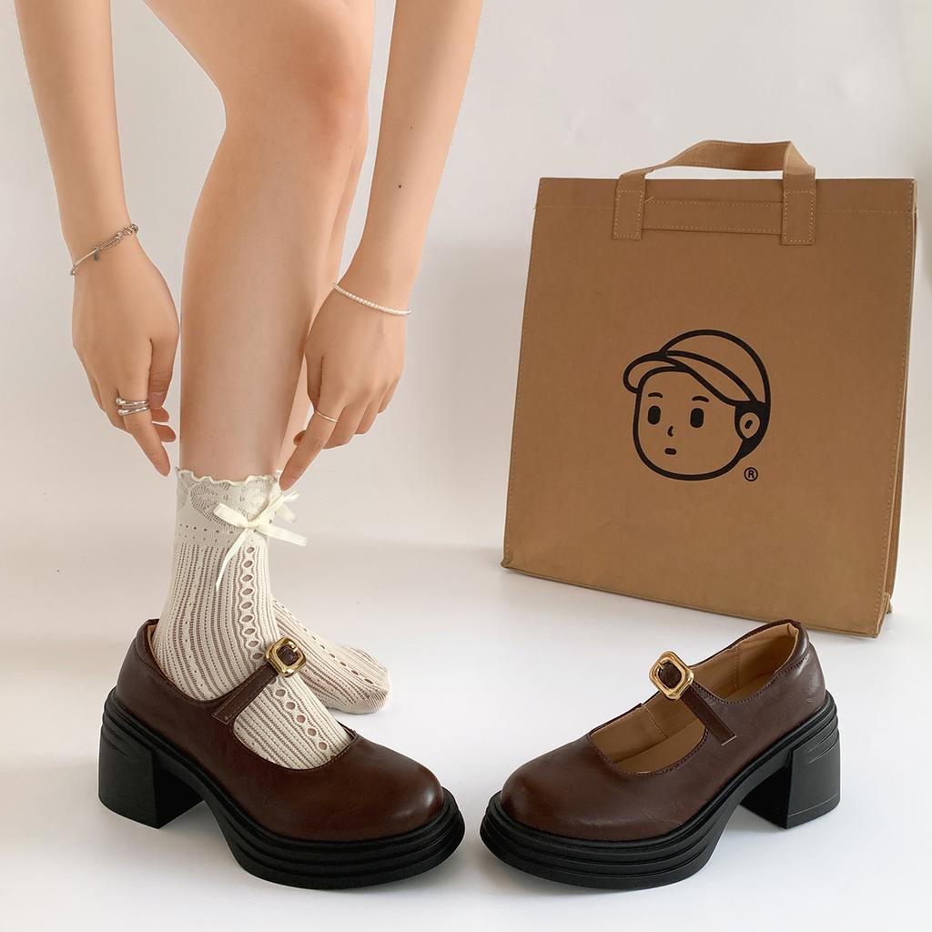 Retro brown small man thick heel heightened small leather shoes women's 2025 new summer skirt Mary Jane single shoes