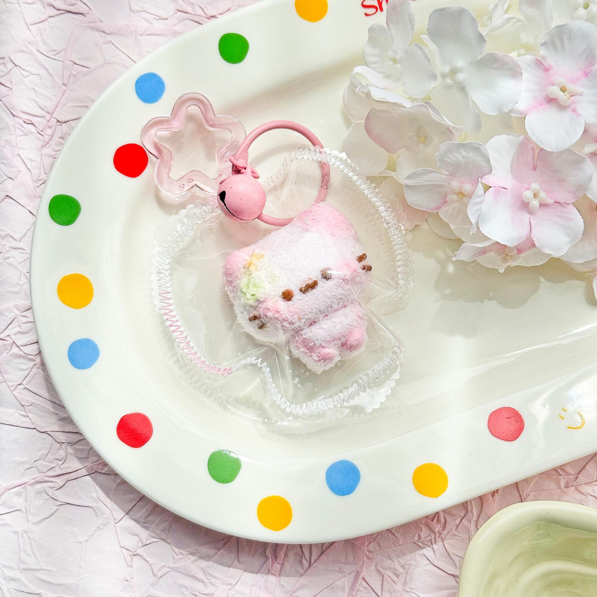 

Силиконовый кулон в виде фрукта и молока, милая декомпрессионная игрушка со сшитым краем