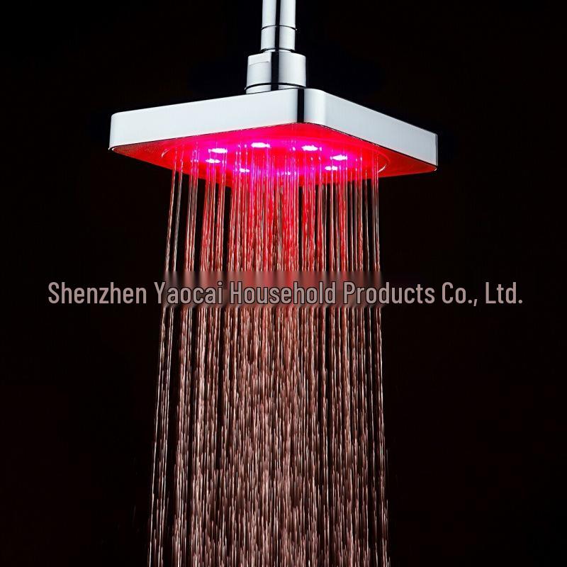 Temperatuurgevoelige LED Douchekop met 7-kleurige Verlichting, 6-Inch Model 8020-B1