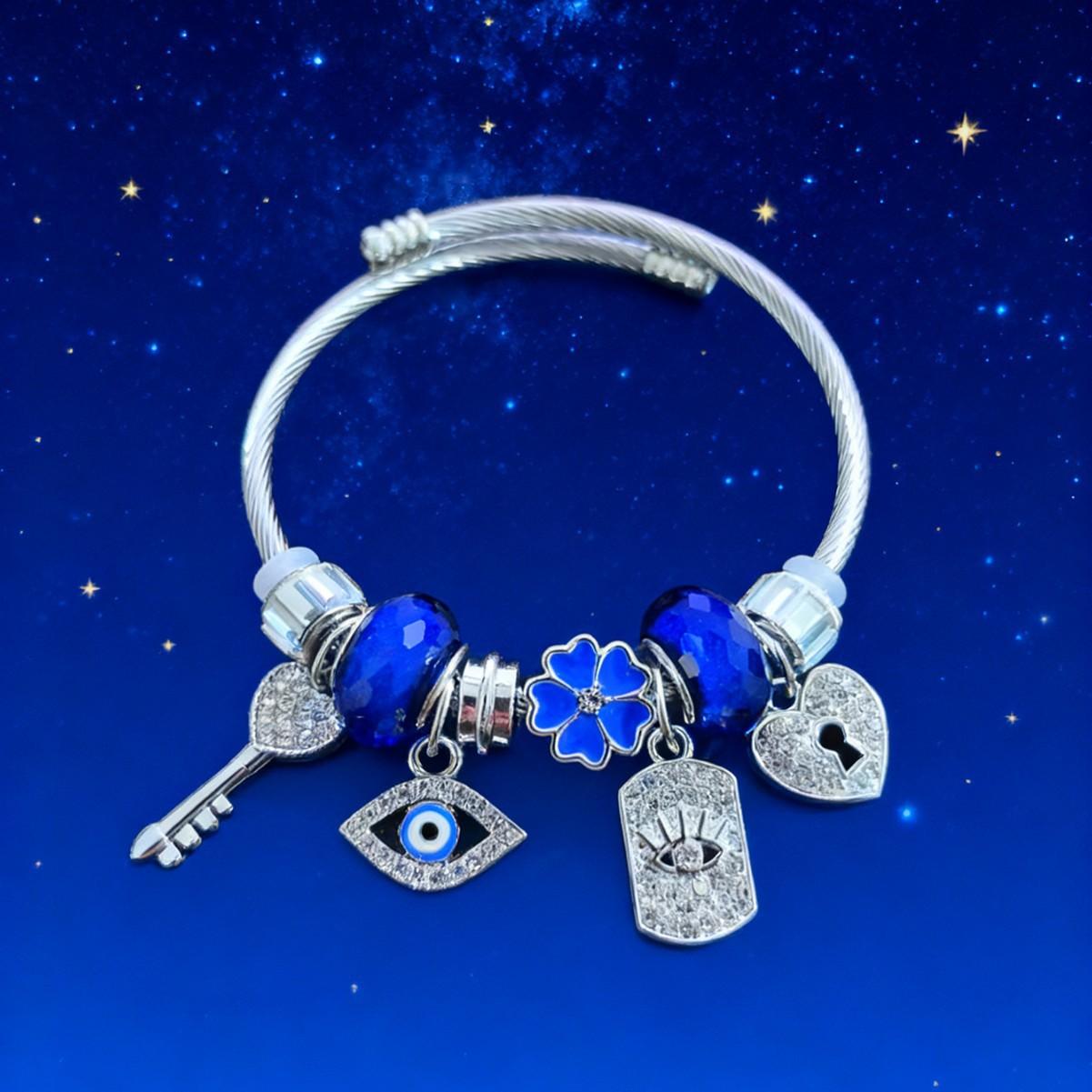 

Fashion Alloy Blue Rhinestone Heart Key Lock Decorated Stainless Steel Evil Eye Bracelet
