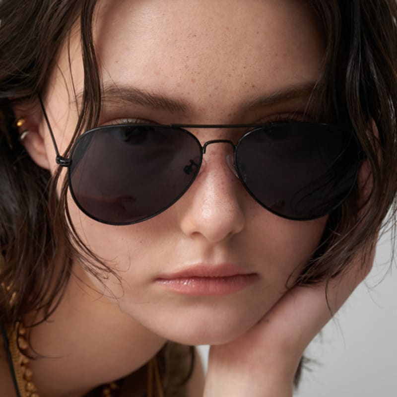 

One Brilliant Trinity-OB562-Black single type