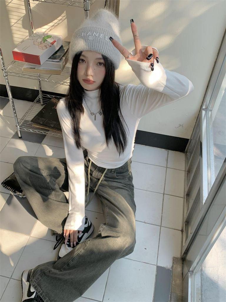 Women's Spicy Girl Ruched Semi-High Neck Slim Fit Long Sleeve Top