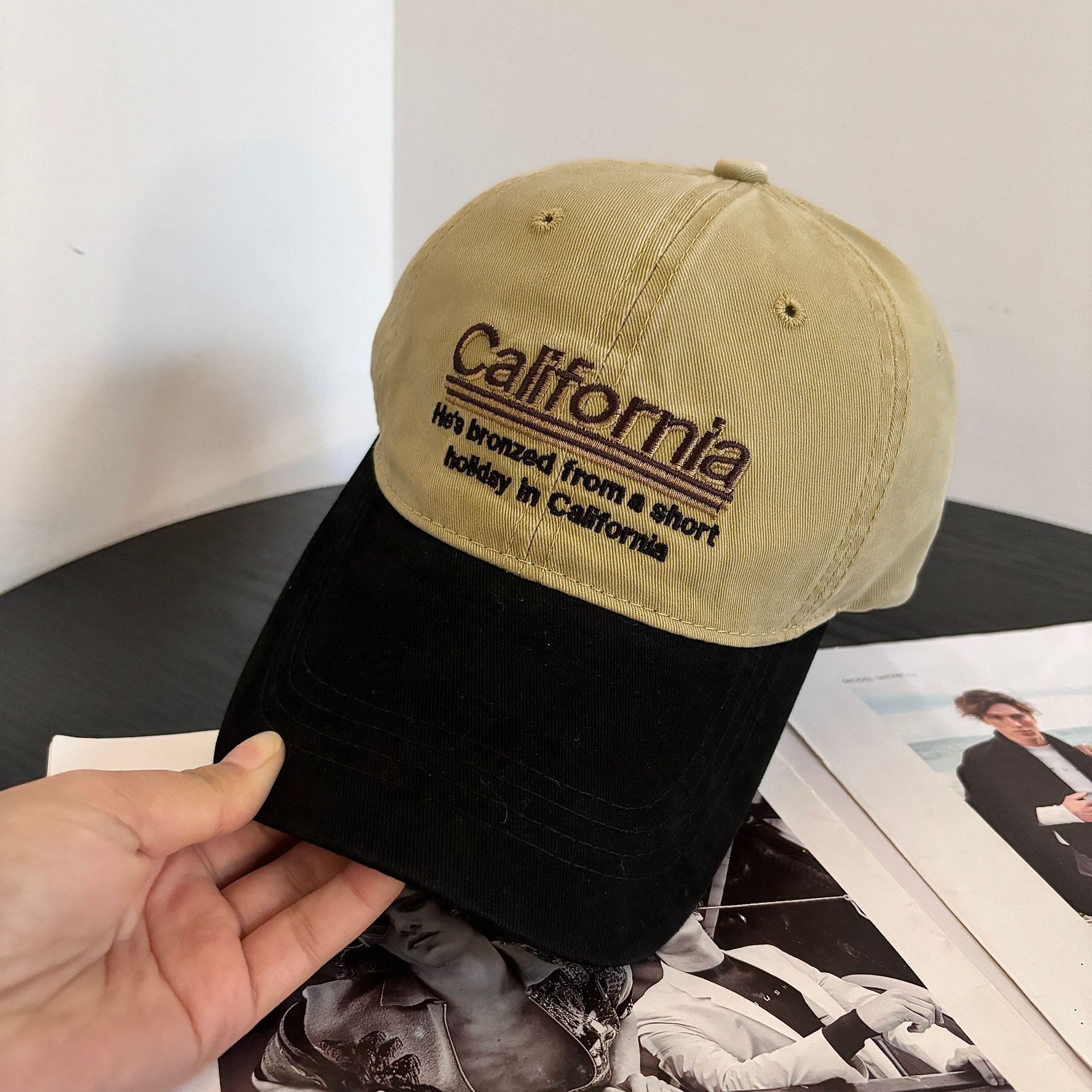 

Новая американская индивидуальность модный тренд бейсболка мужская вышитая буква ретро цветное соответствие повседневная кепка солнцезащитный козырек женская M（56-58cm） хаки