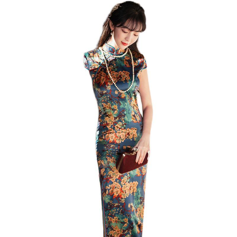 Elegantes Schlankheits-Retro-Cheongsam: Sommerkleid im chinesischen Stil für junge Frauen