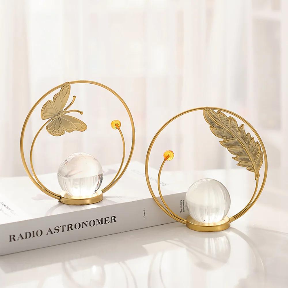 Butterfly Wrought Iron Sculpture - Nordic Crystal Ball Ornament for Living Room & Bookcase (Geometric Home Decor)