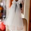 1 pièce Voile de mariée court bord dentelle Élégant nœud Perle Accessoires de mariage Double couche Tulle blanc pour femmes