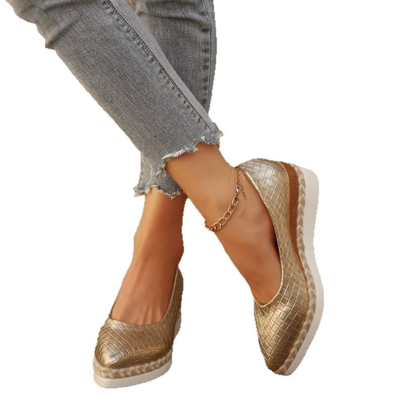 Large size new woven hemp rope sponge cake bottom shallow mouth breathable pointed women's single shoes