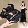 Sommer Dicken Boden Sandalen Weibliche Fee mit Rock Strass Ein Wort Schnalle Riemen Strand Schuhe Weibliche Mode Frauen Sommer Atmungsaktive Schuhe
