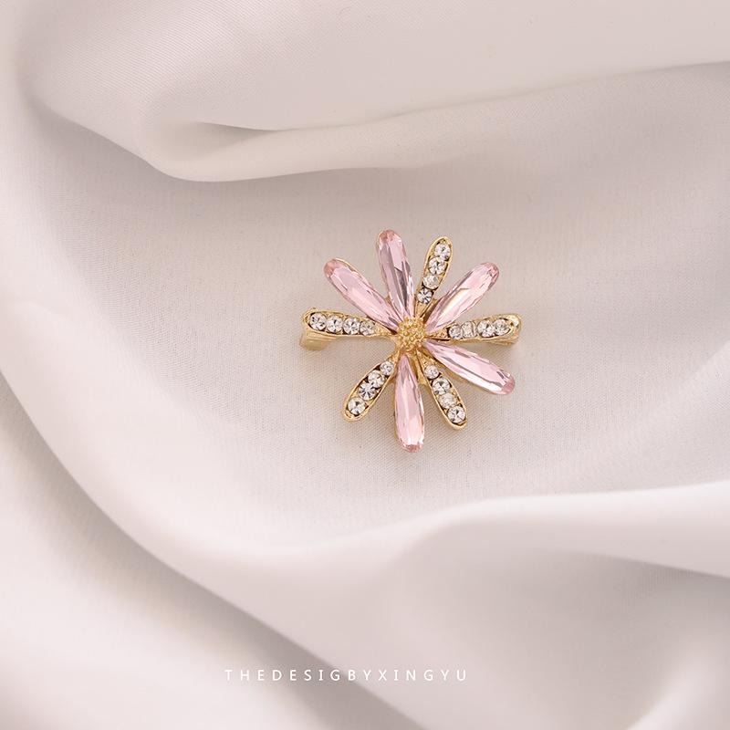 Broche Elegante de Pérola Dourada e Espiga de Trigo: Acessório Versátil e de Alta Qualidade para Mulheres