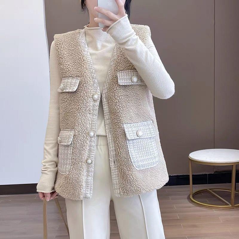 Slightly Fat Lamb Wool Vest Autumn and Winter New Tweed Splicing Vest Vest Vest Fashion Coat Women