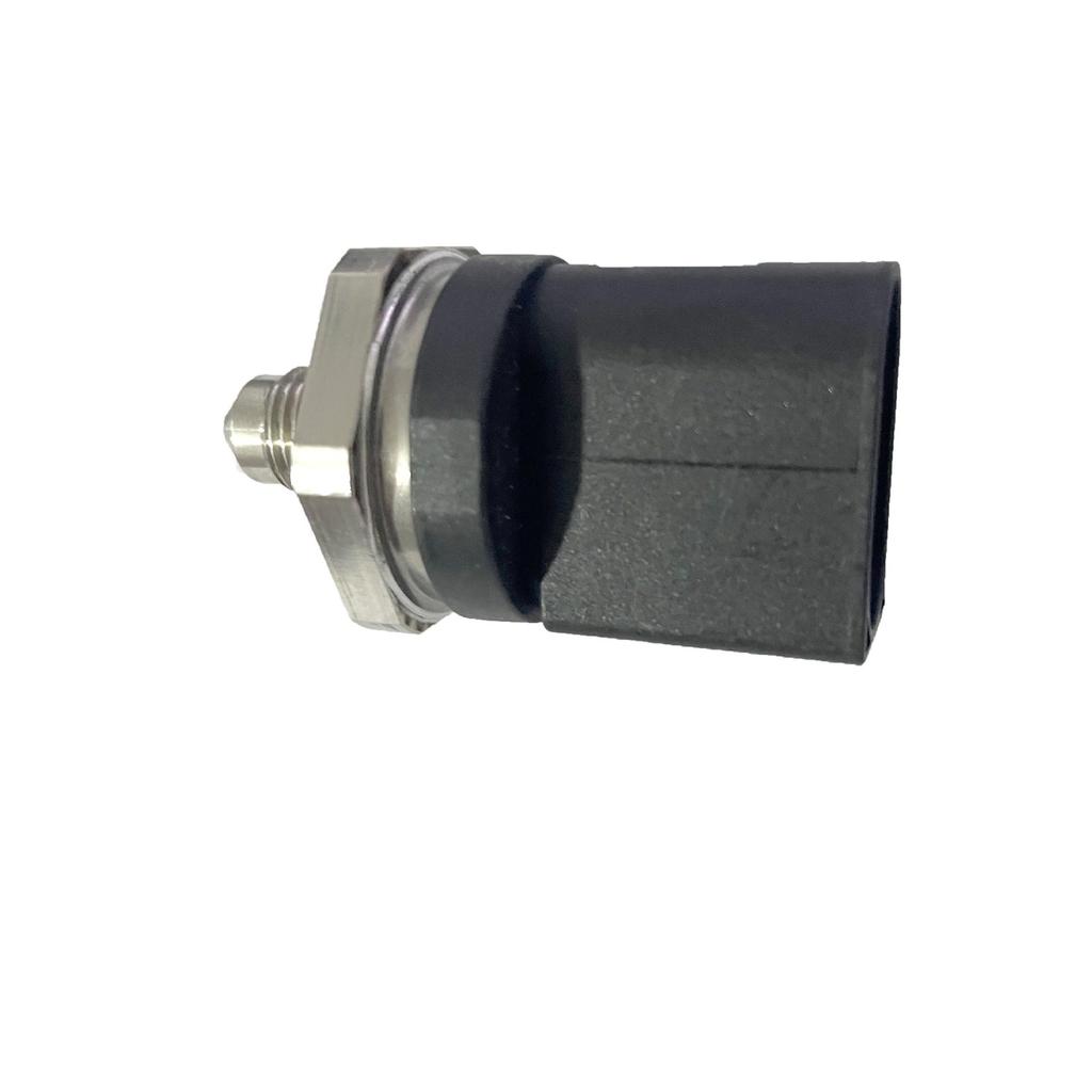 BMW Fuel Common Rail Pressure Sensor 13537620946: Ideal for International Trade.