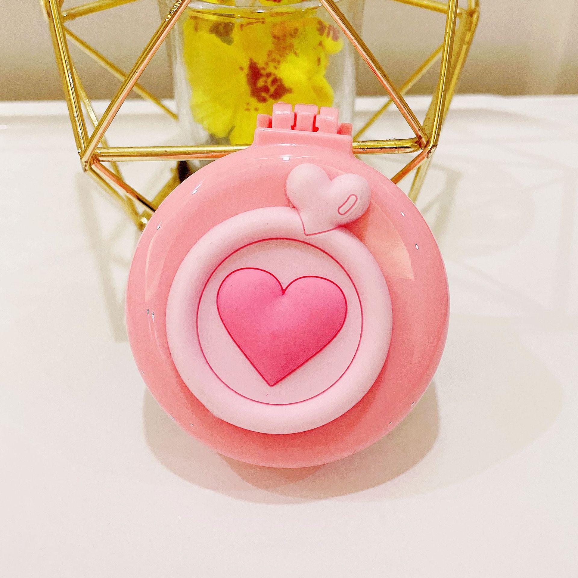 

Милая мультяшная складная расческа с косметическим зеркалом для девочек, массажная портативная расческа на воздушной подушке, детское платье, игрушка для макияжа, подарки