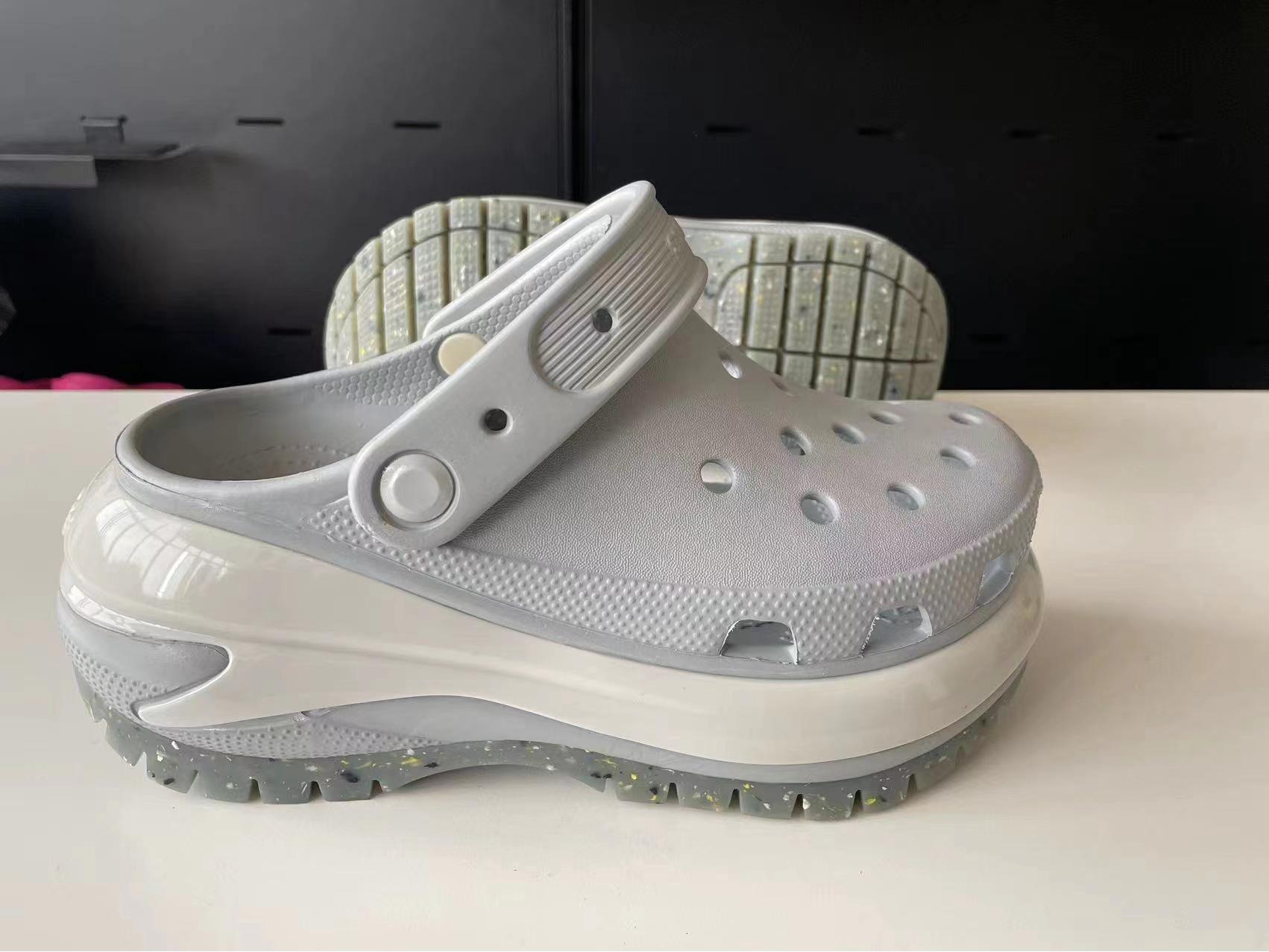 

Women s Colorful Wedge Heel Closed-Toe Sandals: Trendy, Versatile, Thick-Soled Shoes for Outdoor Use M6/W8 (fits size 38)