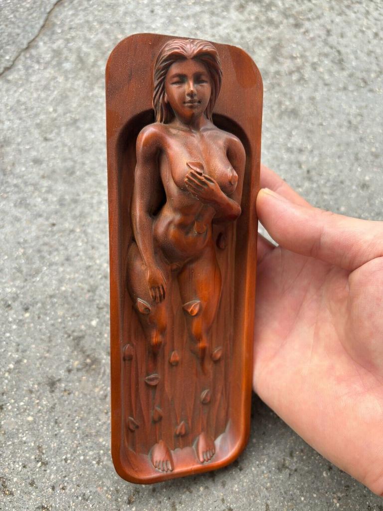 Boxwood Carving Wooden Carved Figure Sexy Pretty Beautiful Woman Bathing Statue