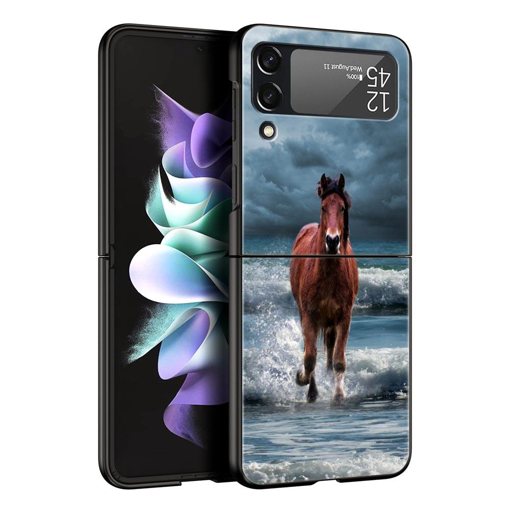 Animal Horse Phone Case For Samsung Galaxy Z Flip 6 5 4 3 Shell For Samsung Z Flip3 Flip4 Flip5 Flip6 Black Hard PC Cover