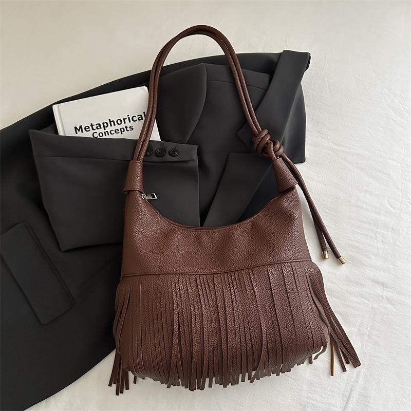 Vintage Tassel Shoulder Bag For Women Daily Used  Soft PU Leather Versatile Crossbody Bags Ladies Casual Handbag