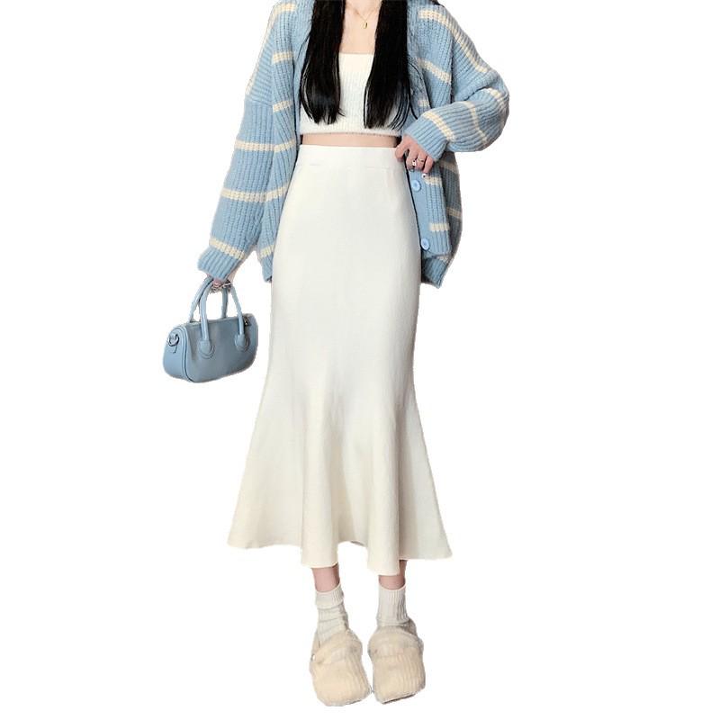 Elegantly Fitted High-Waist Knit Ruffle A-Line Skirt