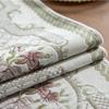 Moderný jednoduchý behúň Vianočný ženilkový behúň Obrus ​​pre domácnosť Polyesterový obrus Fresh Table Runner