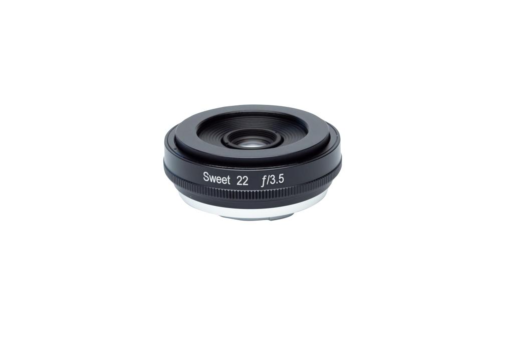 Lensbaby Sweet 22 Prime Lens for Fujifilm 22mm Peripheral Bokeh Manual Focus Wide-Angle X, F3.5, Effect,