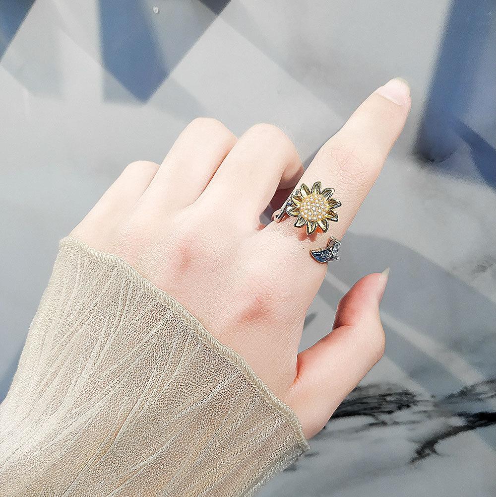 Women Adjustable Rotating Open Ring With Zircon Anxiety Relief Stress Reducing Jewelry For Calming