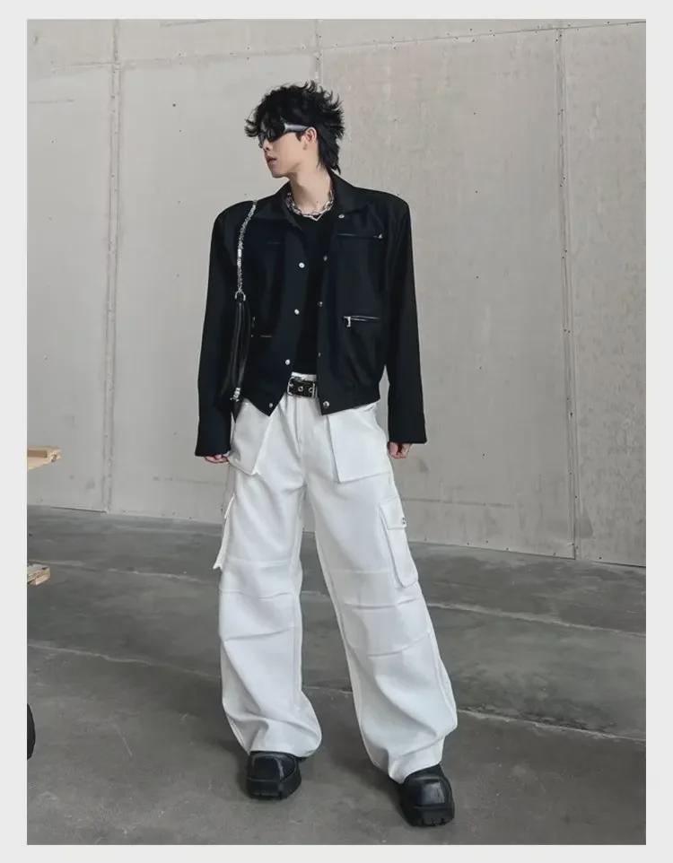 Herren Frühjahr 2023 Dunkle Kurze Jacke: Trendiges Schulterpolster-Design mit Metallreißverschluss