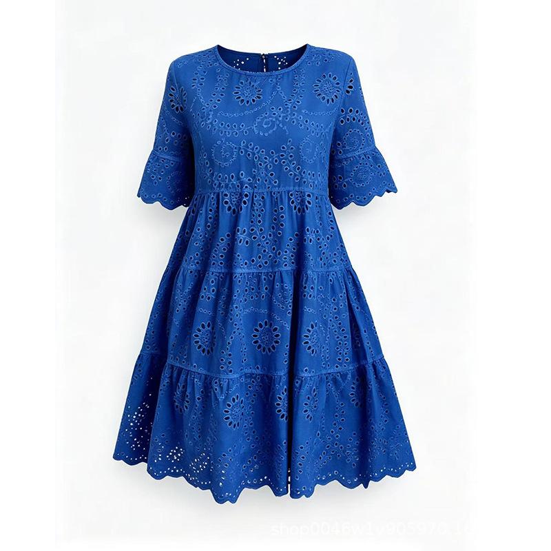 Robe Blanche Brodée Dentelle Creuse Unie Mode Femme Été Manches Courtes Élégante Robes Décontractées Femme Vintage Col Rond Robe Lâche Coupe A