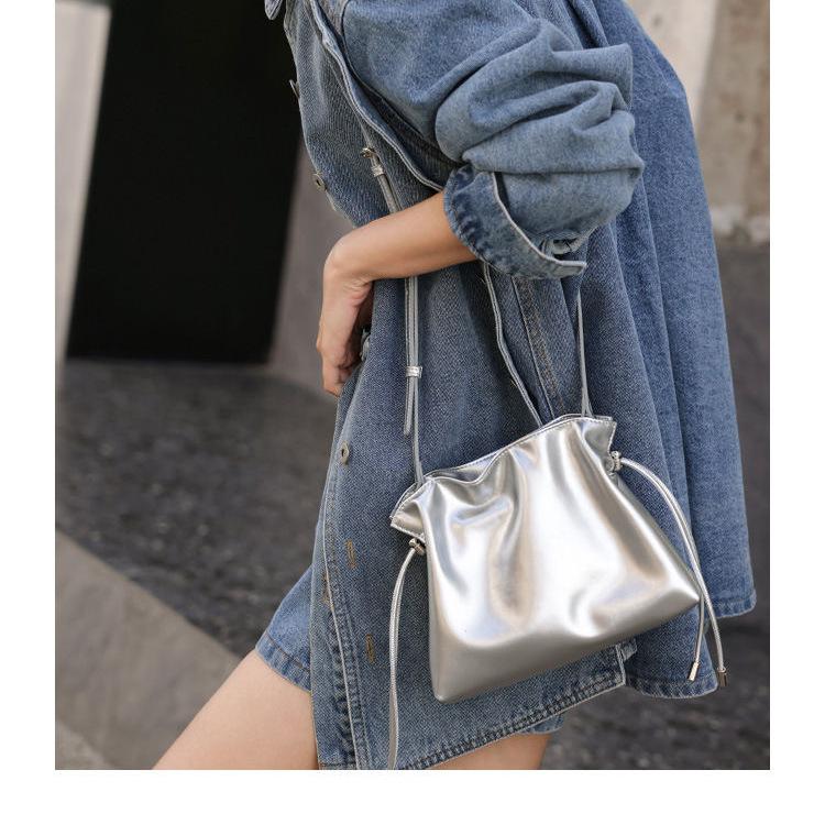 Cowhide Ruched Cloud Drawstring Bucket Bag - Soft Leather Crossbody Shoulder Bag for Women 2025.