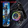 Kinder Cartoon LED Uhr mit Iron Man Batman Frozen Hello Kitty Design für Schulkinder