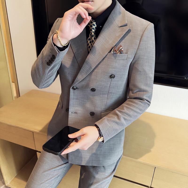 Pierre Cardin Men's Slim-Fit Double-Breasted Textured Blazer Suit