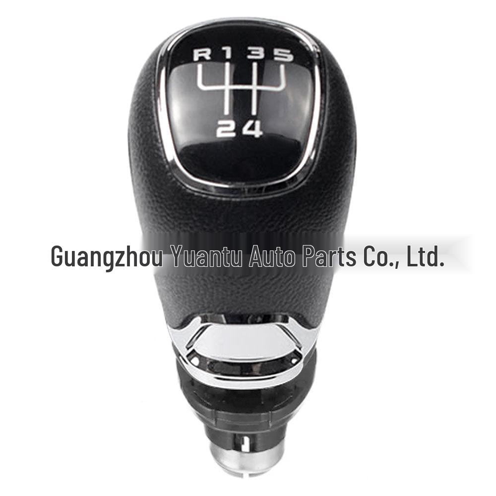 

Шкода Октавия А5/А6 (2004-2012 гг.) Хромированная ручка переключения передач с кожаным чехлом