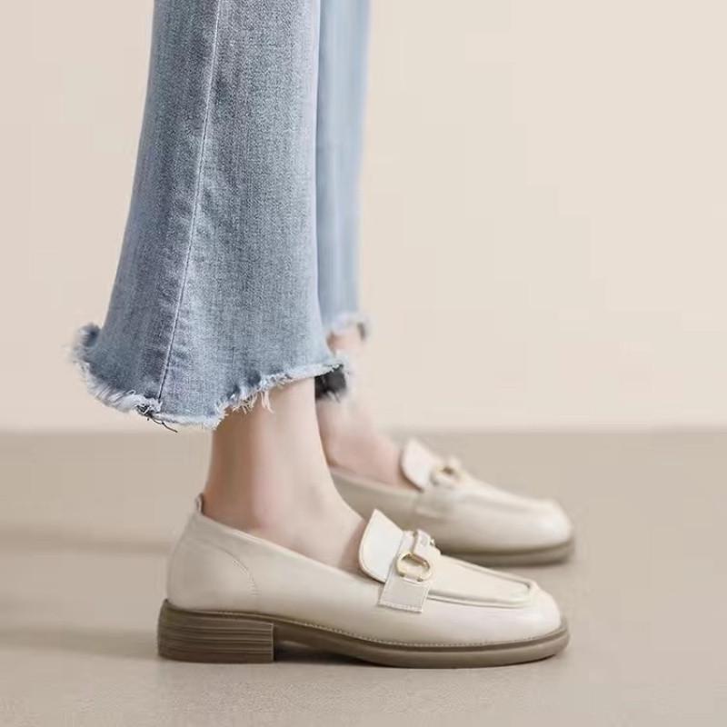 Универсальные черные лоферы-слипоны 2025 года Новый британский стиль с подошвой из мягкой кожи 40 2800₽