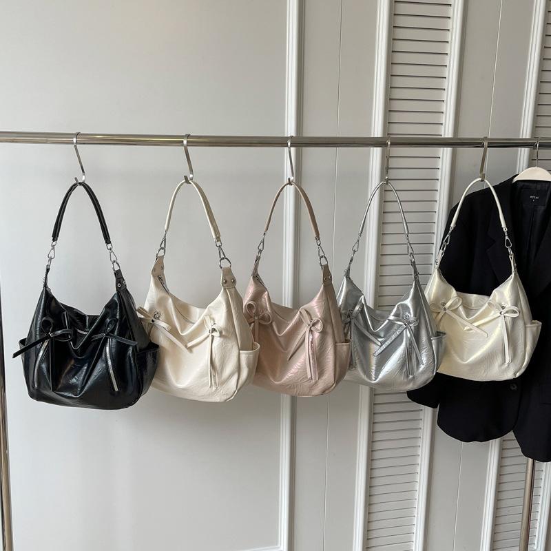 Fashion women's bag large capacity tote bag new simple shoulder commuter messenger bag